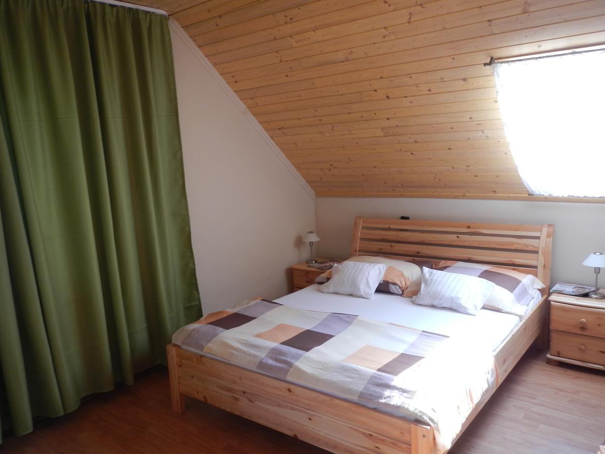 Vakacio Apartman บาลาโตนัลมาดี ภายนอก รูปภาพ