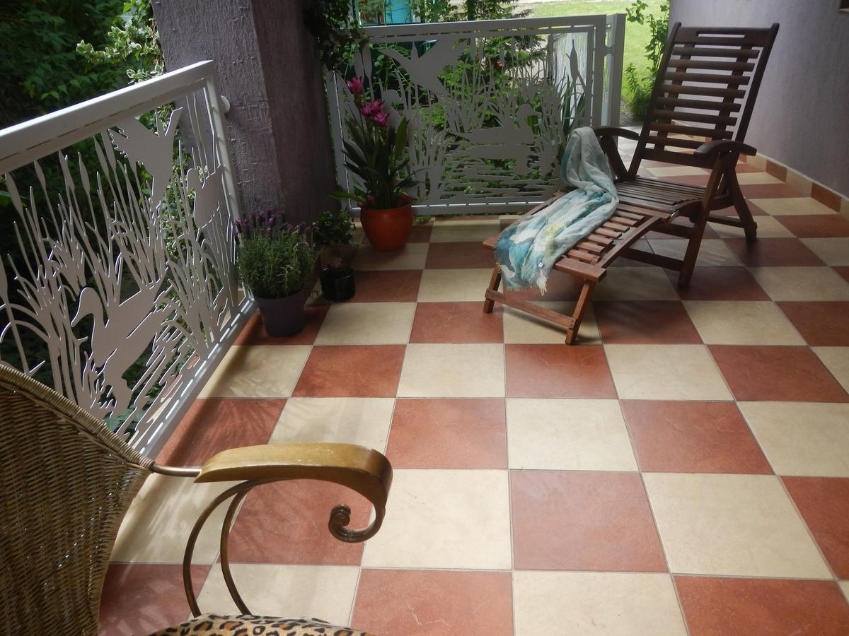 Vakacio Apartman บาลาโตนัลมาดี ภายนอก รูปภาพ